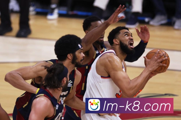 独行侠对阵快船：NBA常规赛战术走势分析（2）